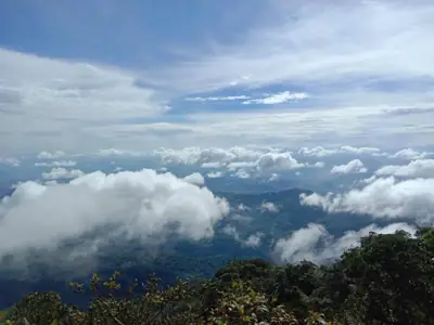 ลานน้ำตกดาดฟ้า อุทยานแห่งชาติใต้ร่มเย็น รูปที่ 1