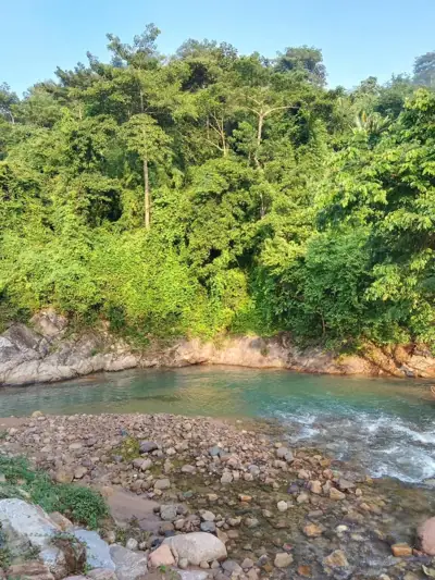 ธารล้อมริมเขา Than Lorm Rim Khao รูปที่ 1