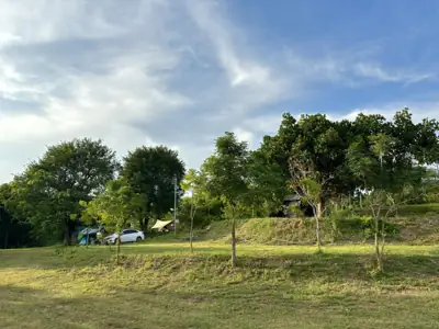 ลานกางเต็นท์บ้านรักหล้า (Baan Rakhla Camping) รูปที่ 8