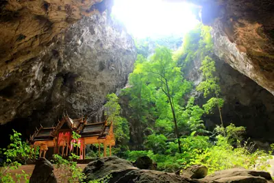 หาดสามพระยา อุทยานแห่งชาติเขาสามร้อยยอด รูปที่ 8