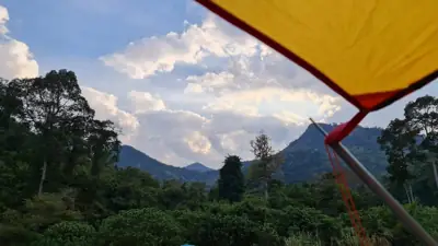 ลานกางเต็นท์หุบผาด่างแค้มป์ (น้ำตกแพรกตะคร้อ) รูปที่ 1
