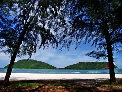 ลานกางเต็นท์หาดแหลมศาลา อุทยานแห่งชาติเขาสามร้อยยอด รูปที่ 7