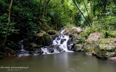 ลานกางเต็นท์ ที่ทำการอุทยานแห่งชาติกุยบุรี รูปที่ 3
