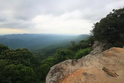 ลานกางเต็นท์อุทยานแห่งชาติป่าหินงาม รูปที่ 1