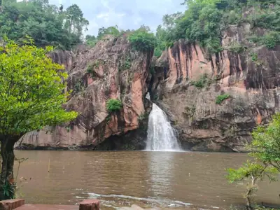 ลานกางเต็นท์ชาติตระการ รูปที่ 1