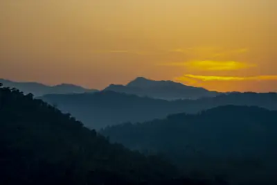 ม่อนกระทิง อุทยานแห่งชาติแม่เมย รูปที่ 6
